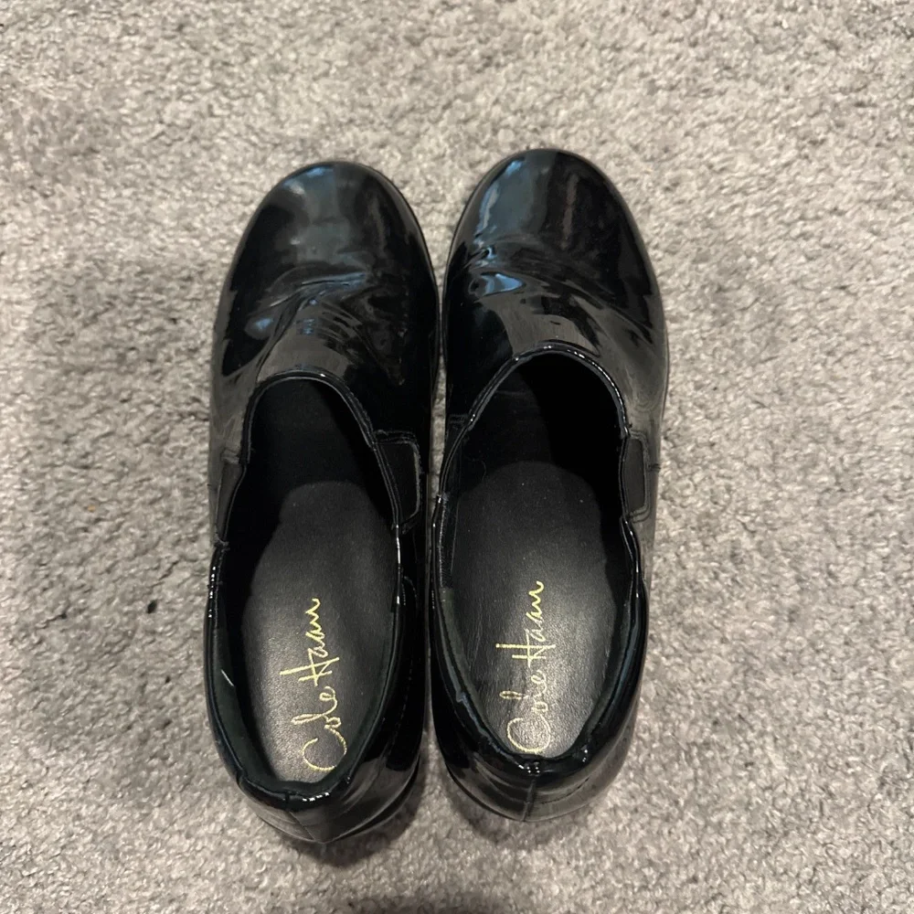 Shoes - Picture 2 of 5